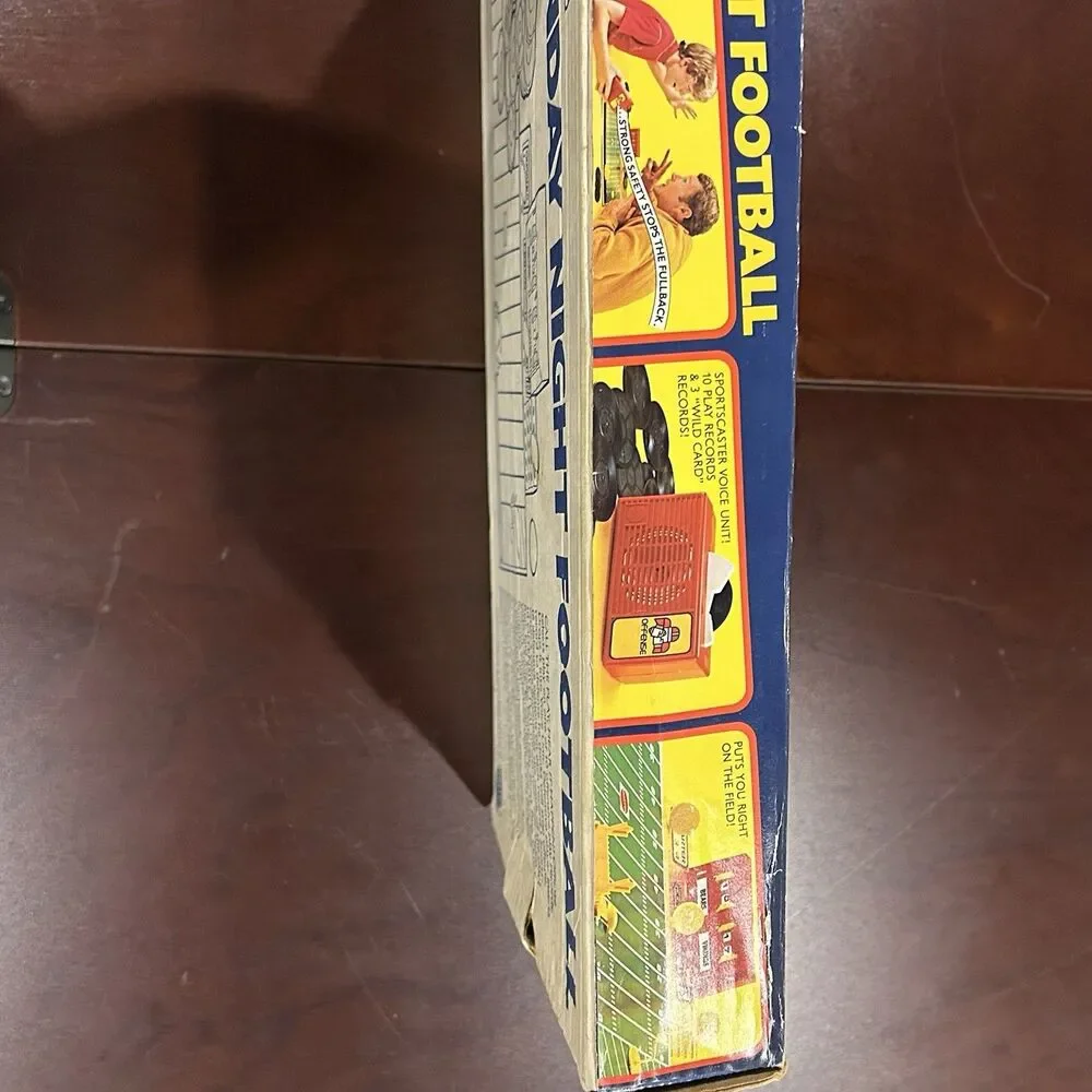 1977 Mattel ABC Talking Monday Night Football Call The Play Sportscaster Game